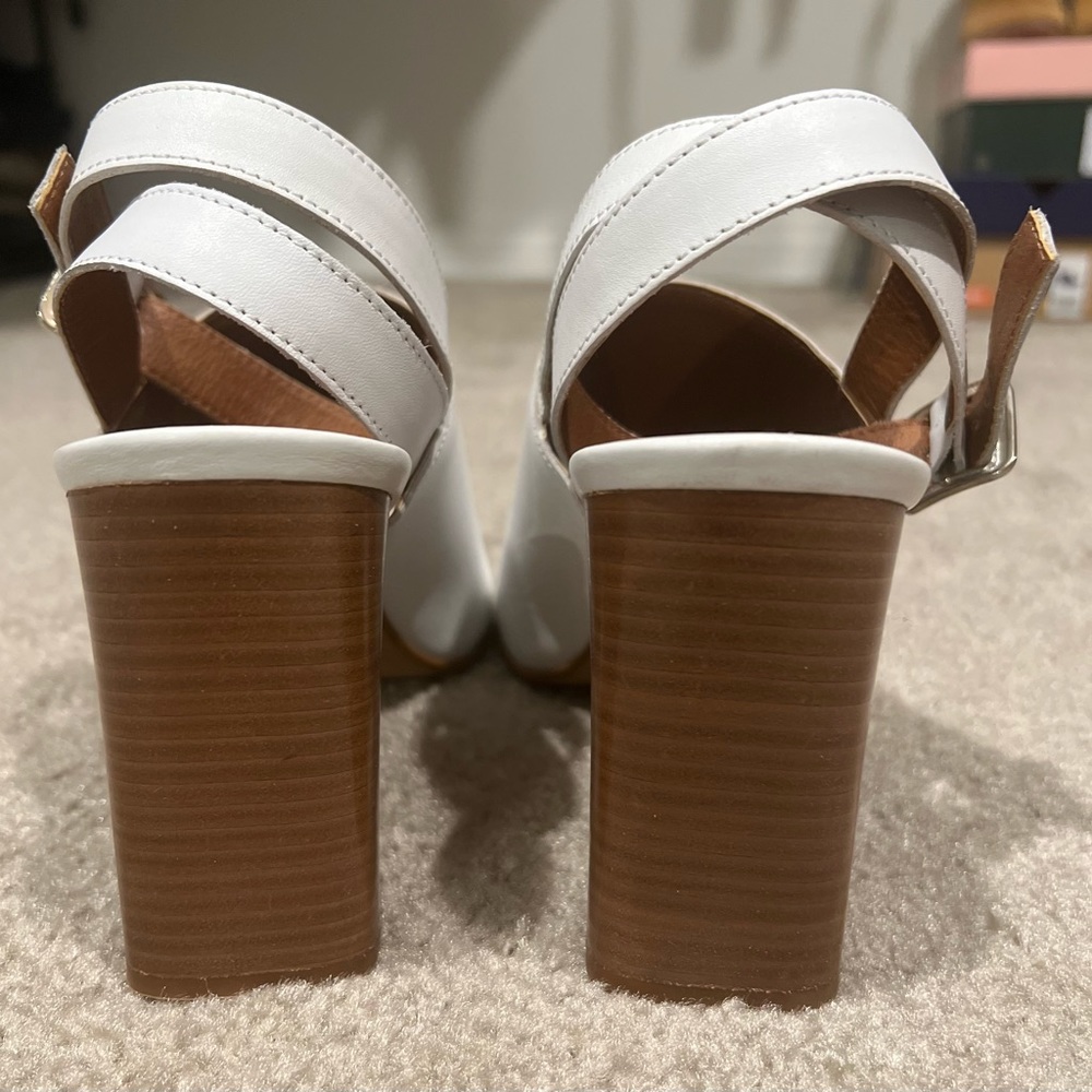 TopShop Nieve Block Heel Sandal - Picture 7 of 16